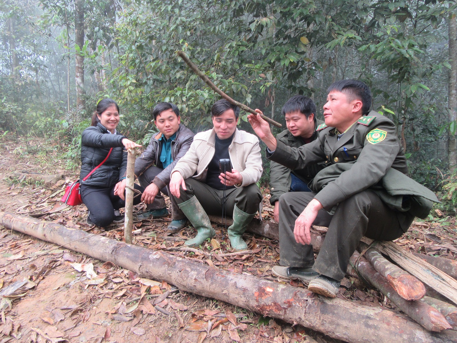 Bài học vận động quyền quản lý rừng, đất rừng:  Trường hợp cộng đồng tái định cư ở xã Hơ Moong, huyện Sa Thầy, tỉnh Kon Tum